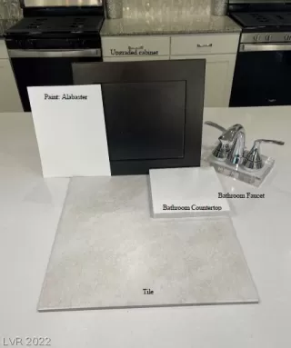 Photo #3: 2462695 Listing