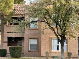 Photo #1: 2462732 Listing 