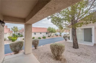 Photo #1: 2462791 Listing