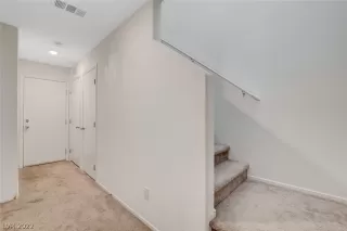 Photo #2: 2462857 Listing 