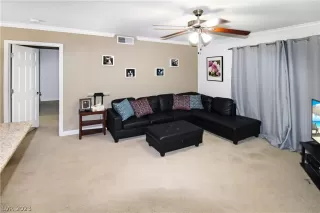 Photo #1: 2462908 Listing