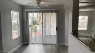 Photo #4: 2462946 Listing 