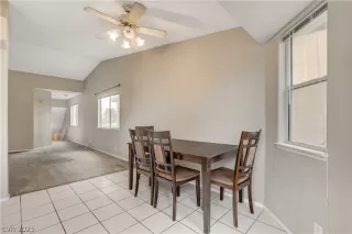 Photo #6: 2462950 Listing 