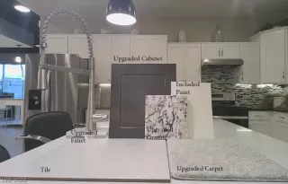 Photo #2: 2463143 Listing