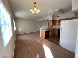 Photo #1: 2463162 Listing 