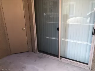 Photo #5: 2463197 Listing 