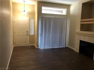 Photo #6: 2463197 Listing 