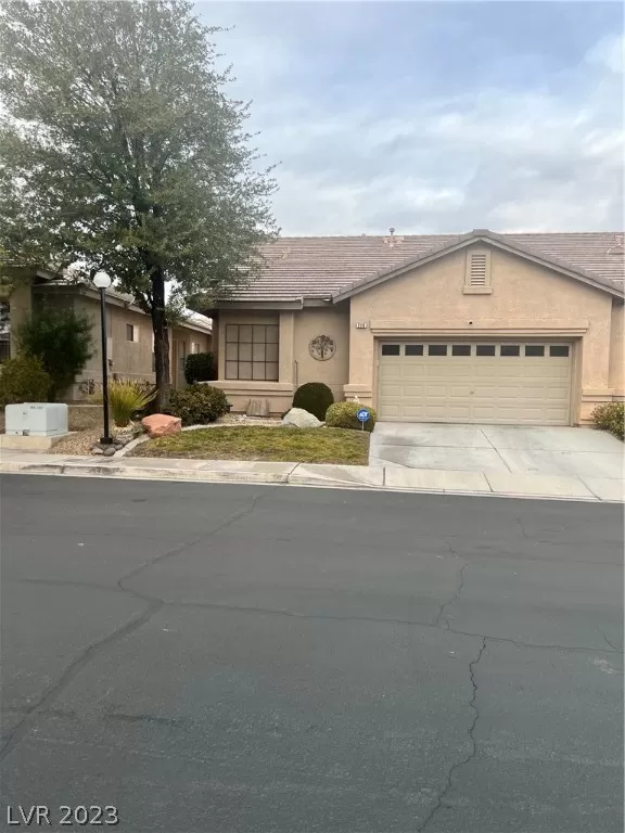 MLS: 2463225 Condo For Sale