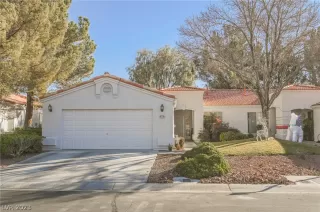 Photo #1: 2463259 Listing