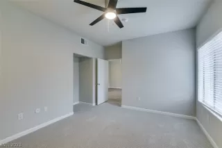 Photo #5: 2463261 Listing 