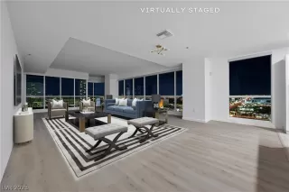 Photo #1: 2463306 Listing 