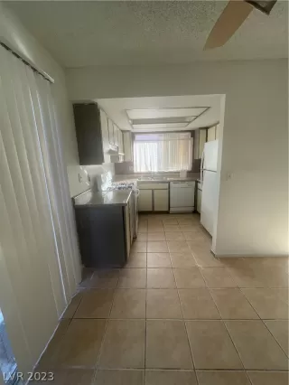 Photo #1: 2463377 Listing 