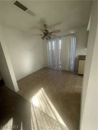 Photo #3: 2463377 Listing 