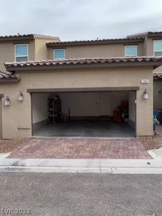 Photo #6: 2463426 Listing 