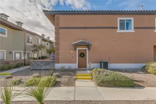 Photo #2: 2463463 Listing