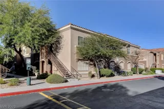 Photo #2: 2463485 Listing 