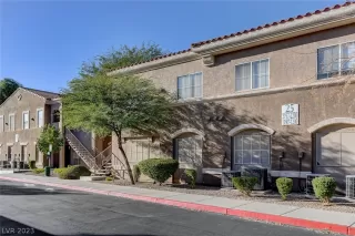 Photo #3: 2463485 Listing 