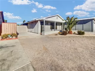 Photo #1: 2463517 Listing 