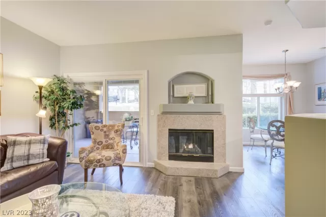 MLS: 2463540 Condo For Sale