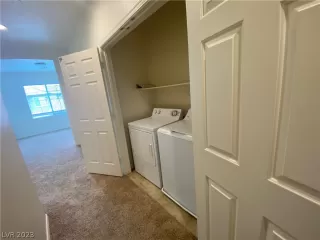 Photo #4: 2463549 Listing 