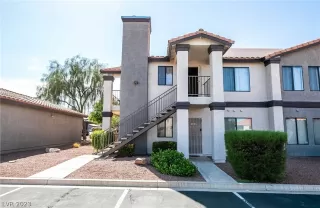 Photo #1: 2463611 Listing