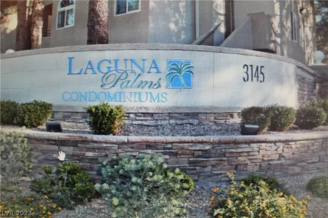 MLS: 2463627 Condo For Sale