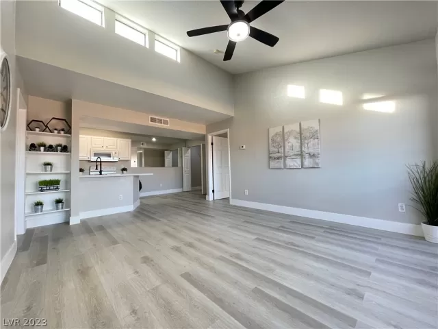 MLS: 2463643 Condo For Sale