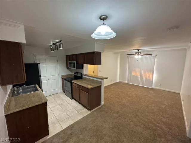 MLS: 2463681 Condo For Sale