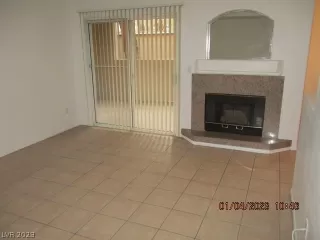 Photo #2: 2463759 Listing 