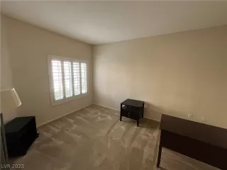 Photo #4: 2463786 Listing 