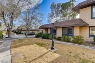 Photo #2: 2463863 Listing