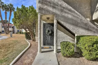 Photo #2: 2463875 Listing