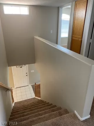 Photo #2: 2464030 Listing