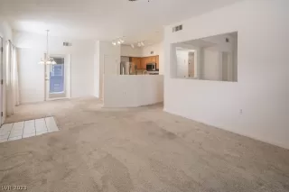 Photo #2: 2464098 Listing