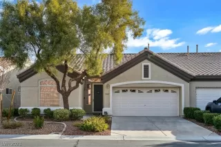 Photo #1: 2464110 Listing 