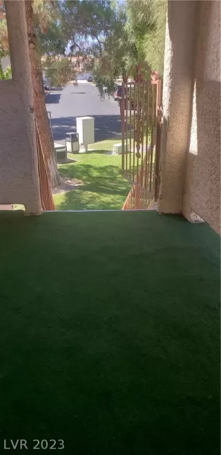 Photo #4: 2464223 Listing 