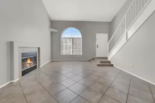 Photo #6: 2464263 Listing 