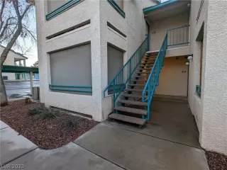 Photo #4: 2464270 Listing 