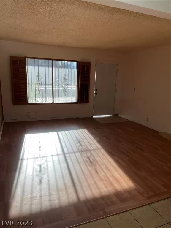 MLS: 2464279 Condo For Sale