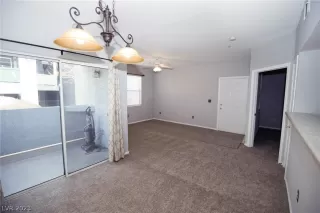 Photo #5: 2464281 Listing