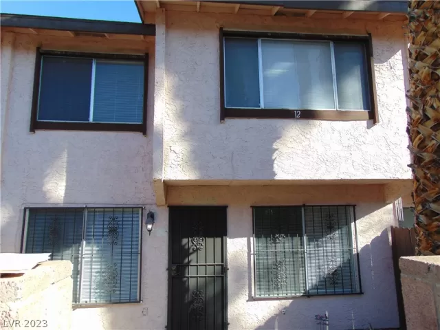 MLS: 2464283 Condo For Sale