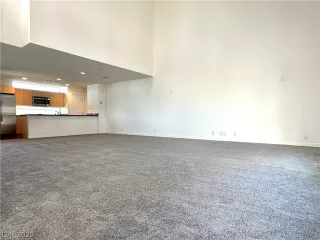 Photo #5: 2464371 Listing 