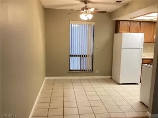 Photo #5: 2464409 Listing 