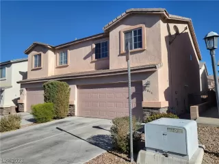 Photo #2: 2464419 Listing 