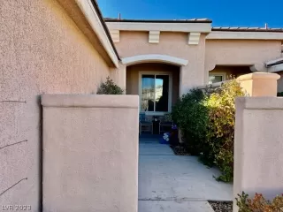 Photo #6: 2464466 Listing 