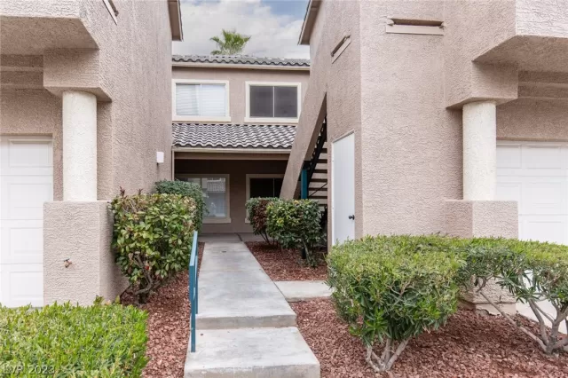 MLS: 2464511 Condo For Sale