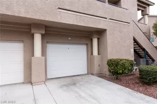 Photo #2: 2464511 Listing