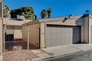 Photo #1: 2464551 Listing 