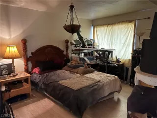 Photo #6: 2464556 Listing