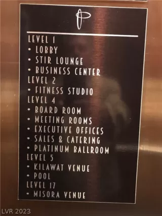 Photo #4: 2464610 Listing